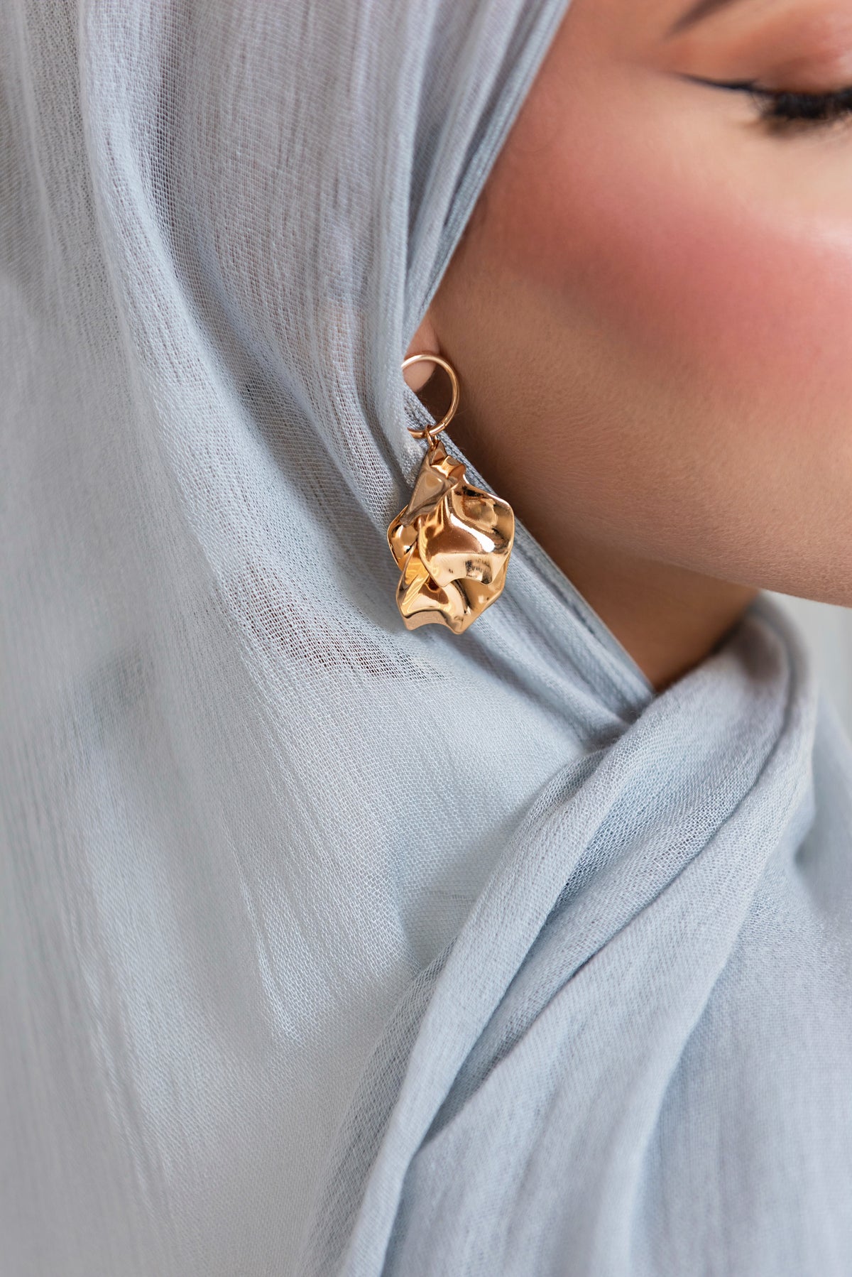 Bleu Glacier Soft Modal