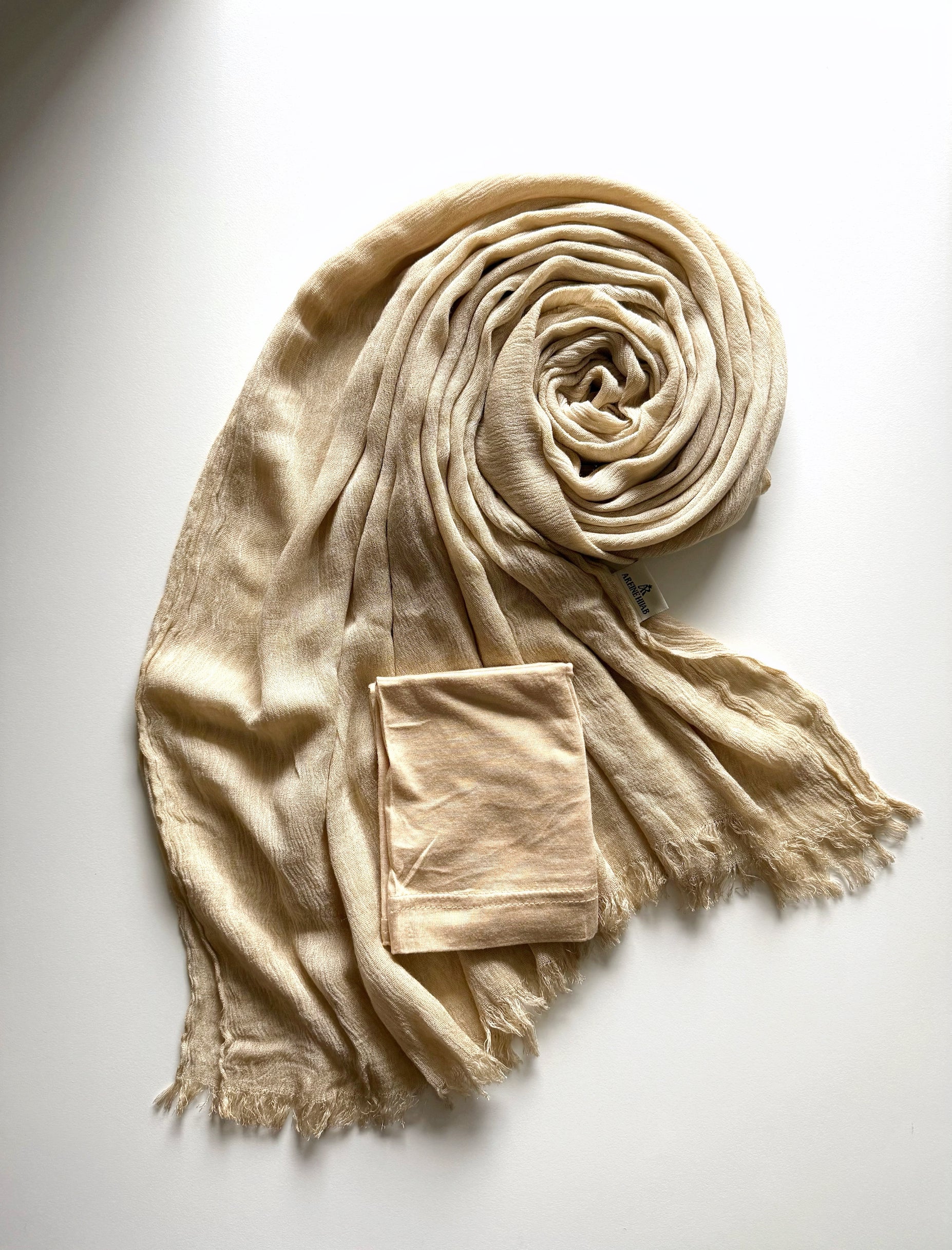 Creamy Modal Texturé